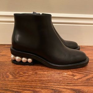 Nicholas Kirkwood Ankle boot with Pearl heel